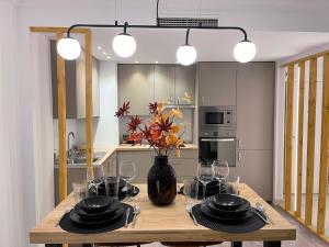 Kuchyň nebo kuchyňský kout v ubytování PUERTO BANUS BEACH MODERNO Apartamento