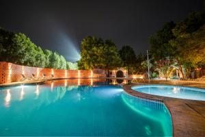 Gallery image of Brown Town Resort & Spa in Hyderabad