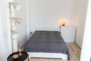 Joli Studio avec balcon, Centre Ville