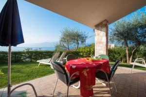 Gallery image of ApartmentsGarda - Canevini Residence in Torri del Benaco