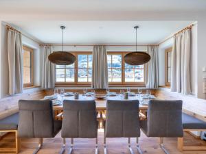 Posedenie v ubytovaní Chalet in Bad Hofgastein near Ski Slopes + 25 fotografií