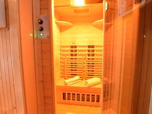 SPA ir (arba) kitos sveikatingumo paslaugos apgyvendinimo įstaigoje Chalet in Stadl an der Mur Styria with sauna