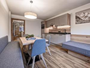 A kitchen or kitchenette at Farmhouse in Schwendau near Ski Zillertal