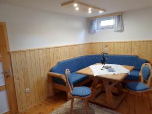 Posezení v ubytování Holiday Home in Altmelon near Weinsberg Forest
