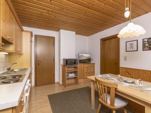 Kuchyňa alebo kuchynka v ubytovaní Mountain-view Apartment in Ramsau
