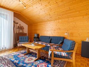 Setusvæði á Apartment in Eberndorf near Petzen Ski Area