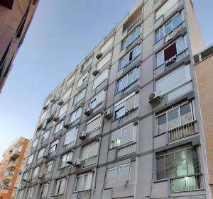 Budova, v ktorej sa apartmán nachádza