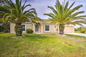 Zahrada ubytování Canalfront Cape Coral Escape - ADA Friendly!