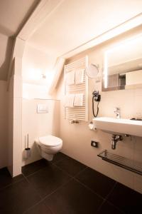 Hapimag Apartments Amsterdam tesisinde bir banyo