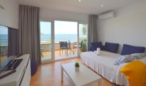 Gallery image of Seafront Apartment in Magaluf in Magaluf
