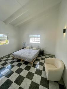 Tempat tidur dalam kamar di Poko poko resort