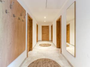 Posteľ alebo postele v izbe v ubytovaní Apartment in Bramberg near Ski Lift