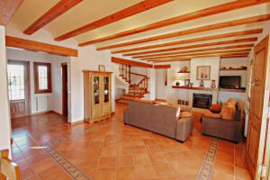 Gallery image of Finca Pepa - beautiful little house in pretty grounds with lovely views in Benissa in Teulada