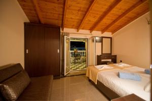 Gallery image of Pansion Nikos Vergos in Parga