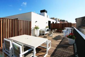 Balkón nebo terasa v ubytování Hotel Raval de la Mar