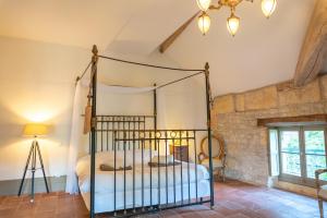 Imagen de la galería de Stunning Castle South FranceP, en Monjoi