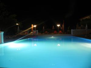 Bazén v ubytování Star Hotel nebo v jeho okolí