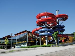 Basen w obiekcie Apartment in Aschau near Ski Lift & Alps lub w pobliżu