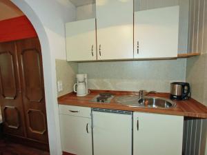 Kuchnia lub aneks kuchenny w obiekcie Apartment in Aschau near Ski Lift & Alps