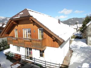 Fotografia z galérie ubytovania Chalet in St Margarethen with sauna near ski area v destinácii Sankt Margarethen im Lungau