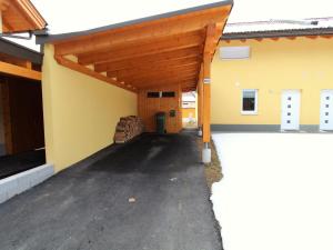 Byggingin sem fjallaskálinn er í