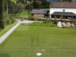 Zahrada ubytování Chalet in Mauterndorf near Ski Lift