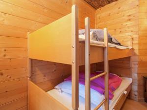Zdjęcie z galerii obiektu Chalet near Lake Klopeiner with sauna w mieście Feistritz ob Bleiburg