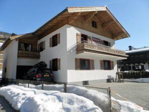 Fotografia z galérie ubytovania Fantastic chalet in Saalbach-Hinterglemm Salzburgerland for 22 people v destinácii Saalbach Hinterglemm