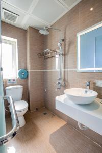 Koupelna v ubytování Keypad Hotel - 28 Dịch Vọng Hậu
