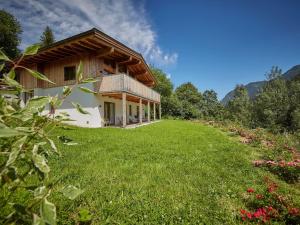 Zdjęcie z galerii obiektu Modern chalet with sauna w Saalbach Hinterglemm