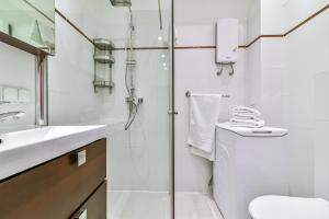 Kúpeľňa v ubytovaní LTC - Apartments Piłsudskiego przy Bulwarze