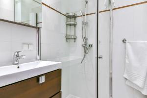 Kúpeľňa v ubytovaní LTC - Apartments Piłsudskiego przy Bulwarze