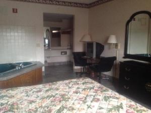 Afbeelding uit fotogalerij van HighWay Inn in Mocksville