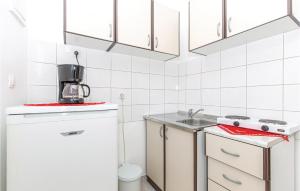 Kuchyň nebo kuchyňský kout v ubytování Cozy Apartment In Kostrena With Wifi + 13 fotografií