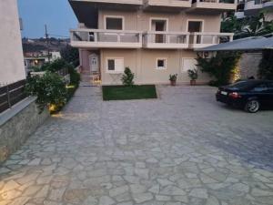 Budova, v ktorej sa apartmán nachádza