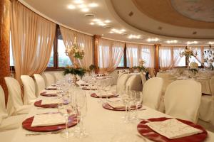 Gallery image of Hotel Mazzoleni in Roncola