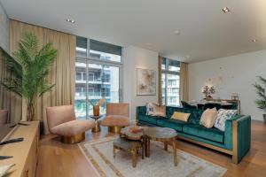 Gallery image of ON OFF HH-City walk- Relaxing design 2BR & MAID ROOM in Dubai