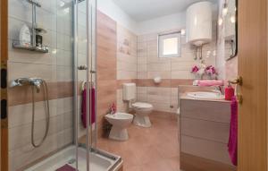 Koupelna v ubytování Holiday Home Barban 53