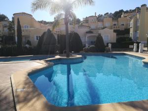 The swimming pool at or close to Eagle 2