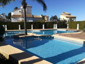 The swimming pool at or close to Eagle 2