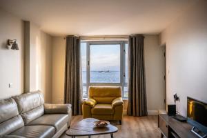 Posezení v ubytování Galway Bay Sea View Apartments
