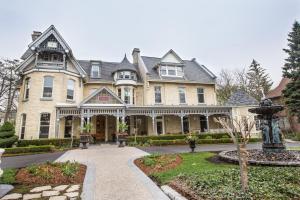 Zahrada ubytování Idlewyld Inn & Spa