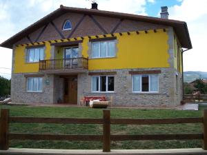 Zdjęcie z galerii obiektu Casa Rural Quopiki w mieście Gopegi