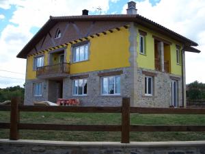Zdjęcie z galerii obiektu Casa Rural Quopiki w mieście Gopegi