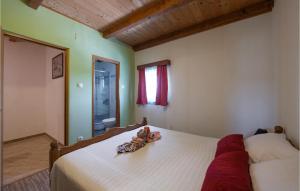 Posteľ alebo postele v izbe v ubytovaní Three-Bedroom Holiday Home 0 In Zminj