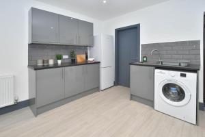 Gallery image of Townhouse @ Princes Road Stoke in Stoke on Trent