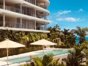Gallery image of Three A Airlie Seaviews, Pool, Private Spa in Airlie Beach