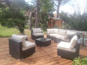 Posezení v ubytování Hôtel La Caravelle