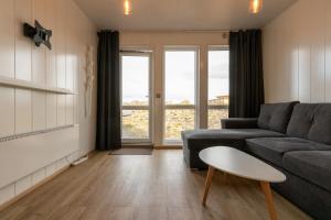 Φωτογραφία από το άλμπουμ του Reykjavík Outskirts - Minimalist Escape σε Vogar +8 φωτογραφίες