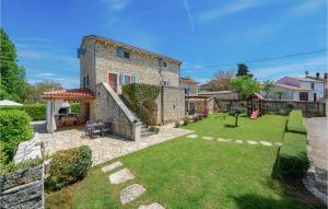 Vonkajšia záhrada v ubytovaní Holiday Home Pamici V